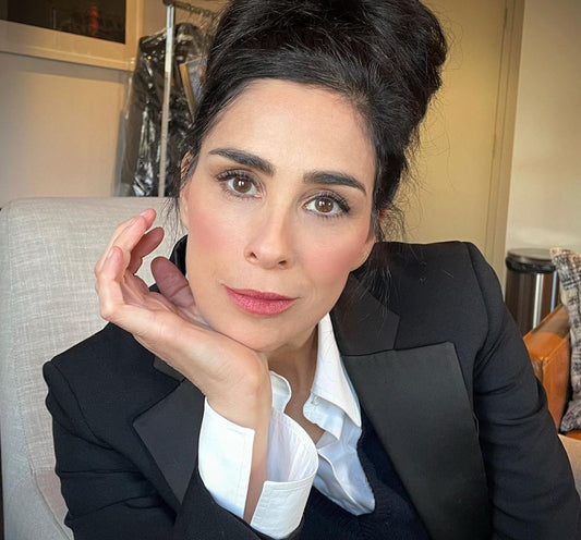 Get Sarah Silverman’s Signature Berry Lip with Vitamin Glaze®