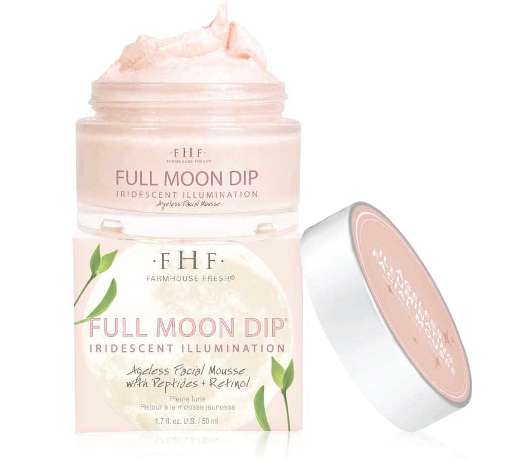 A box and a jar of FarmHouse Fresh Full Moon Dip face Mousse with Retinol and Wrinkle-Targeting Peptides that gives skin a soft, pretty glow.