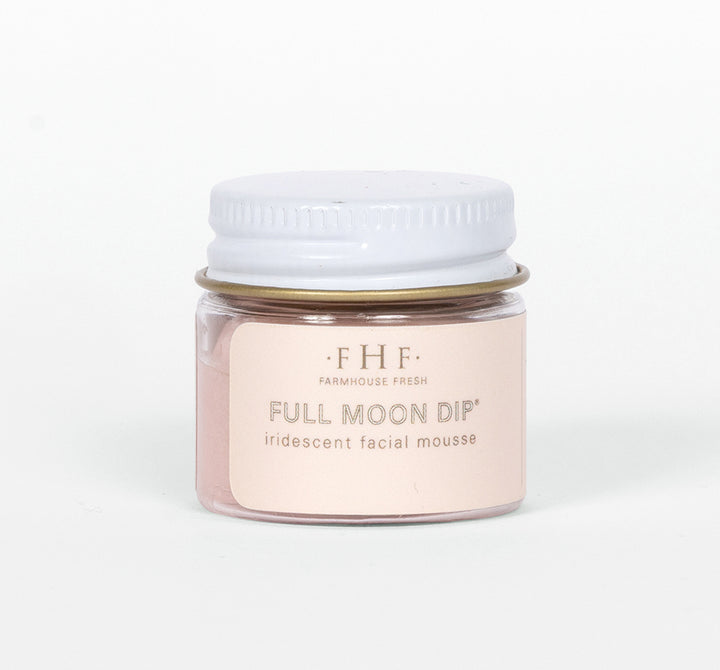 Sample of FarmHouse Fresh Full Moon Dip illuminating g face mousse.